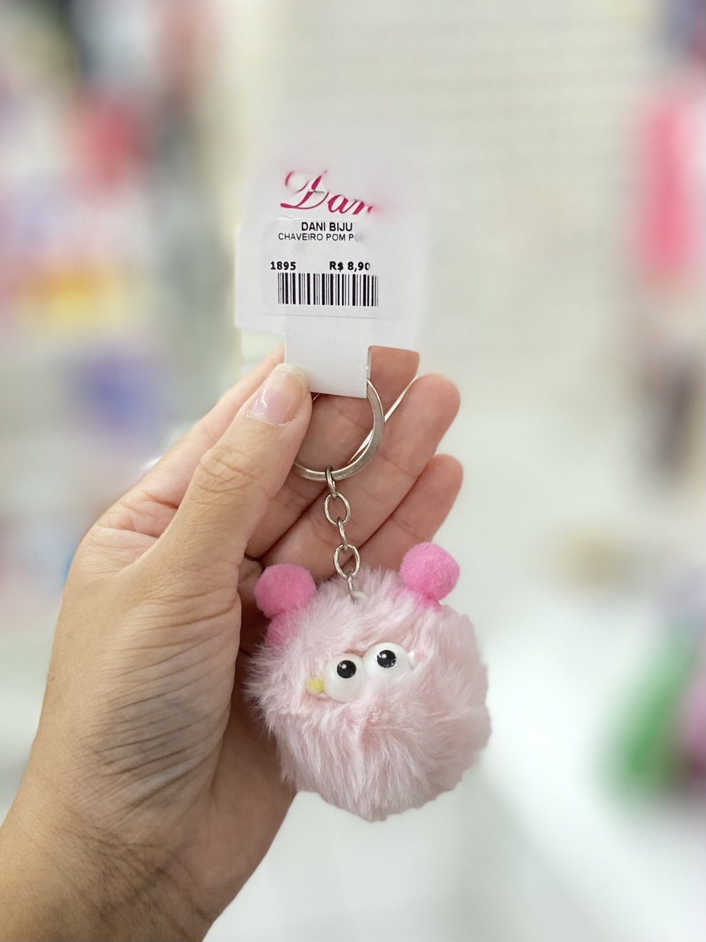 Chaveiro Pompom P branco  