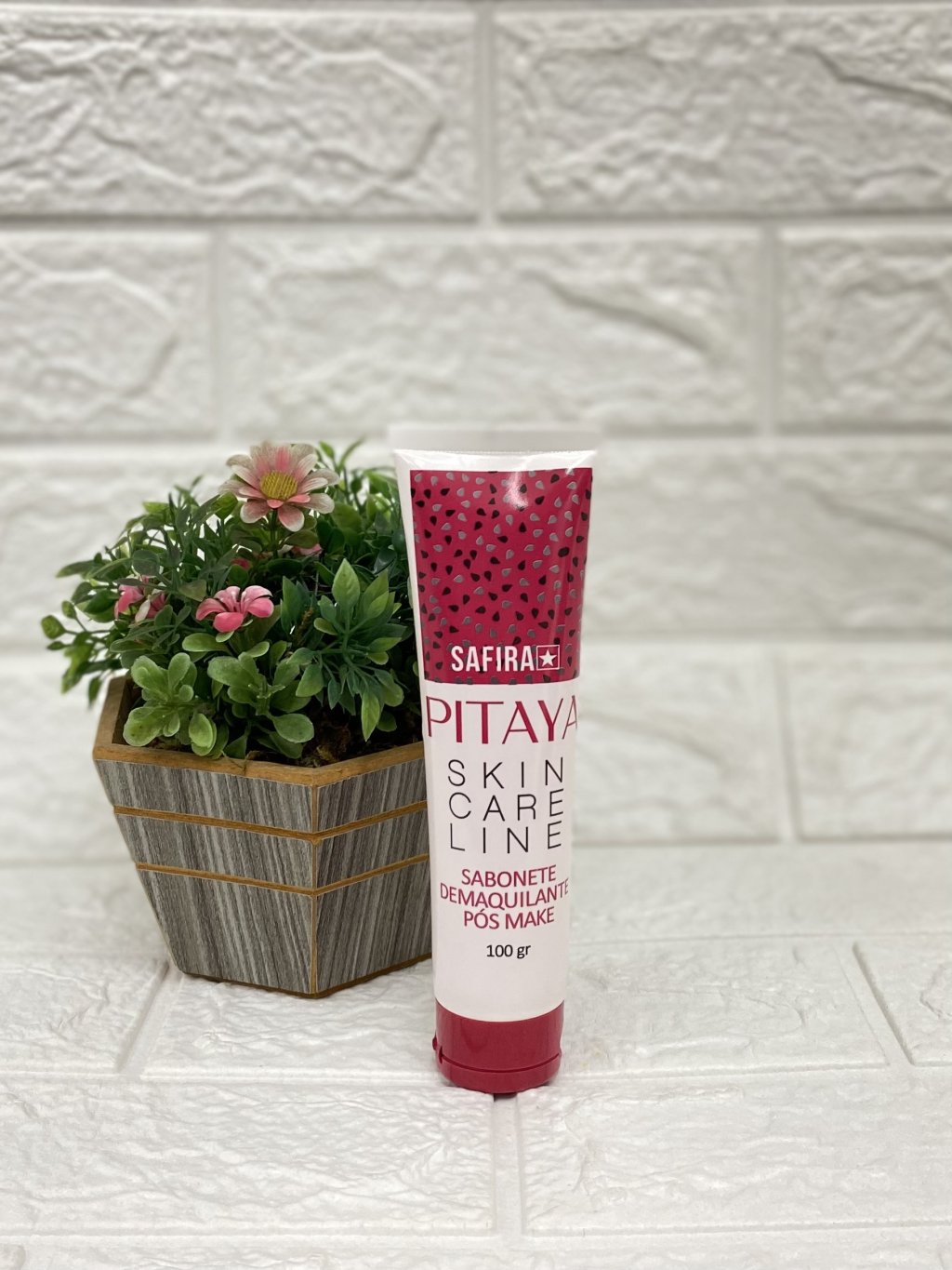 Sabonete Demaquilante Facial Pitaya