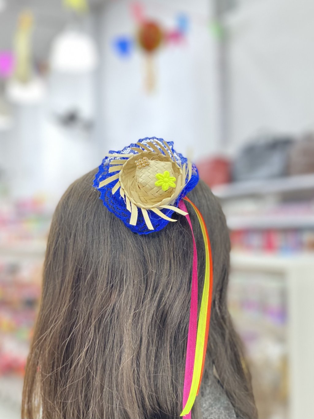 Presilha junina com rendinha 