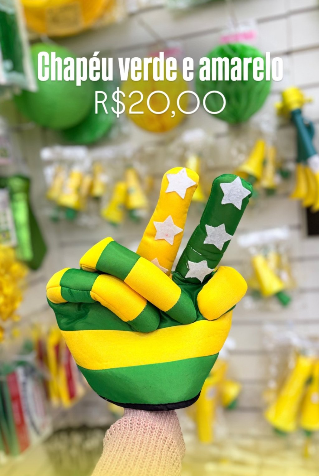 Chapéu verde amarelo 