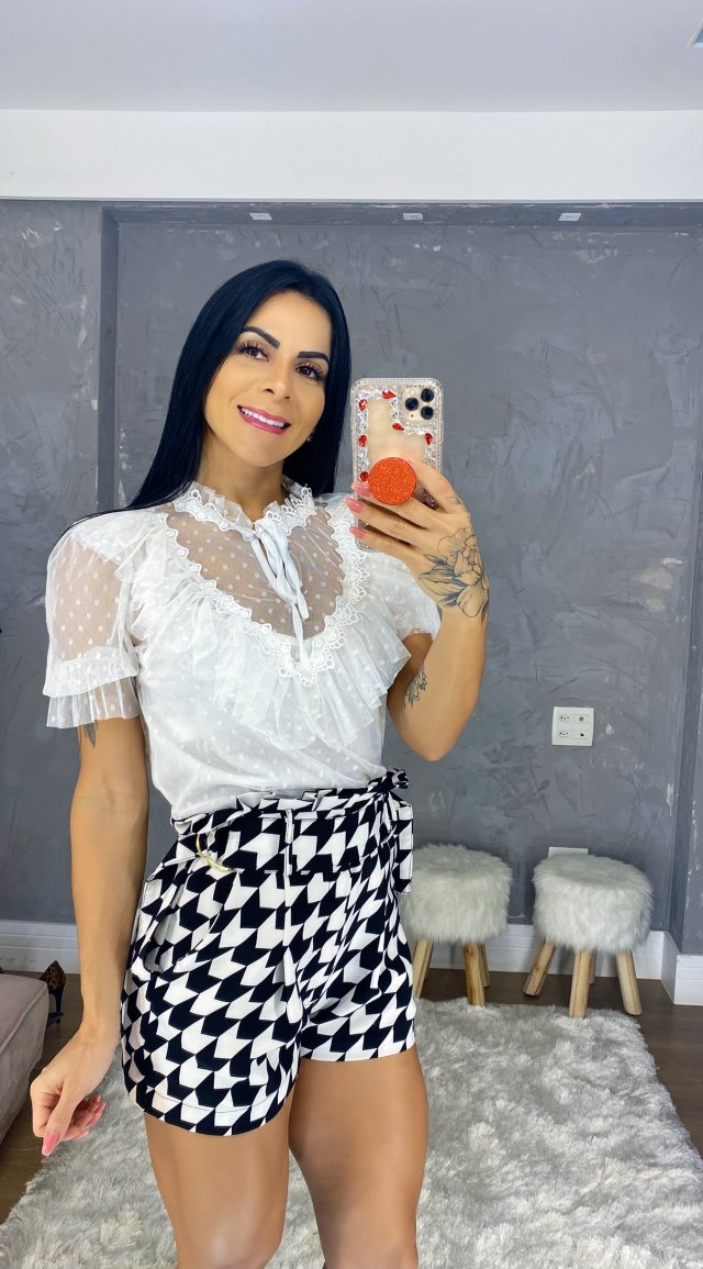 Blusa tule 
