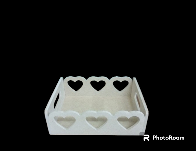 BANDEJA MDF 3 CORAÇÃO REF 1651 TAMANHO 17x22