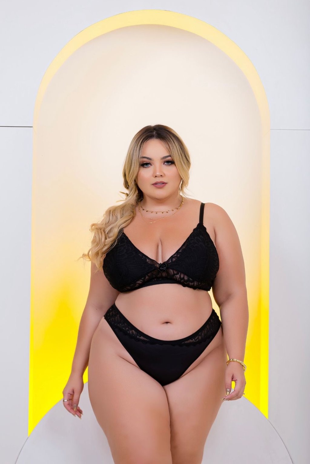 CONJUNTO CAROLA