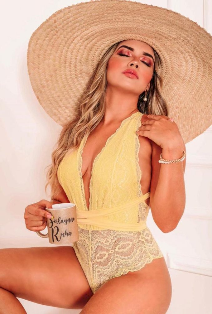 BODY FLÁVIA 