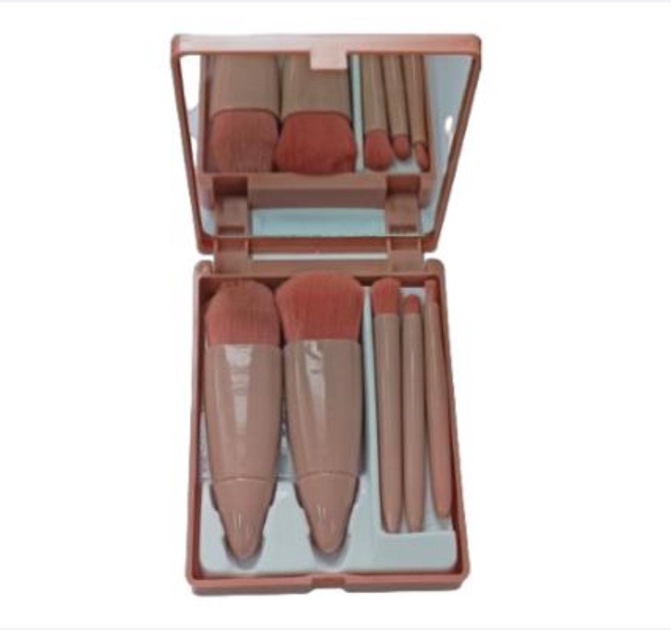 QBM805 Kit 5 Pincéis c/ Estojo e Espelho Nude QBela Manuela