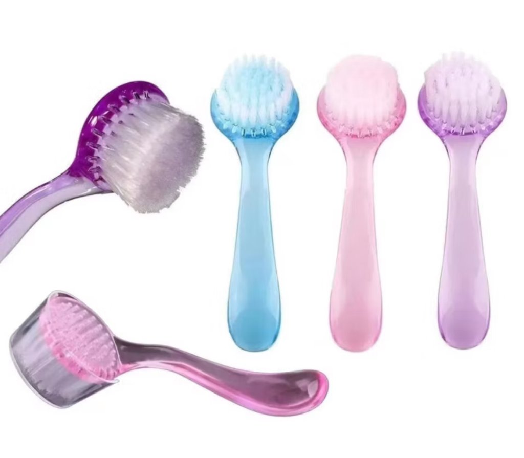 Escovinha de Unha com Cabo DF101