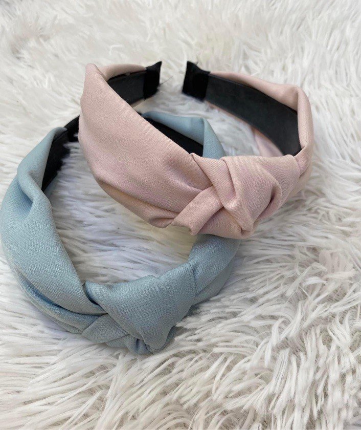 Tiara azul