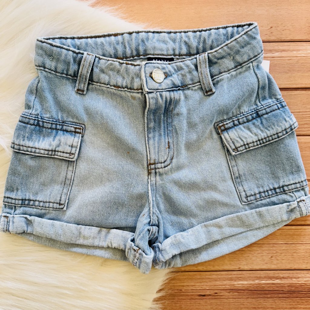 Shorts Mania 16