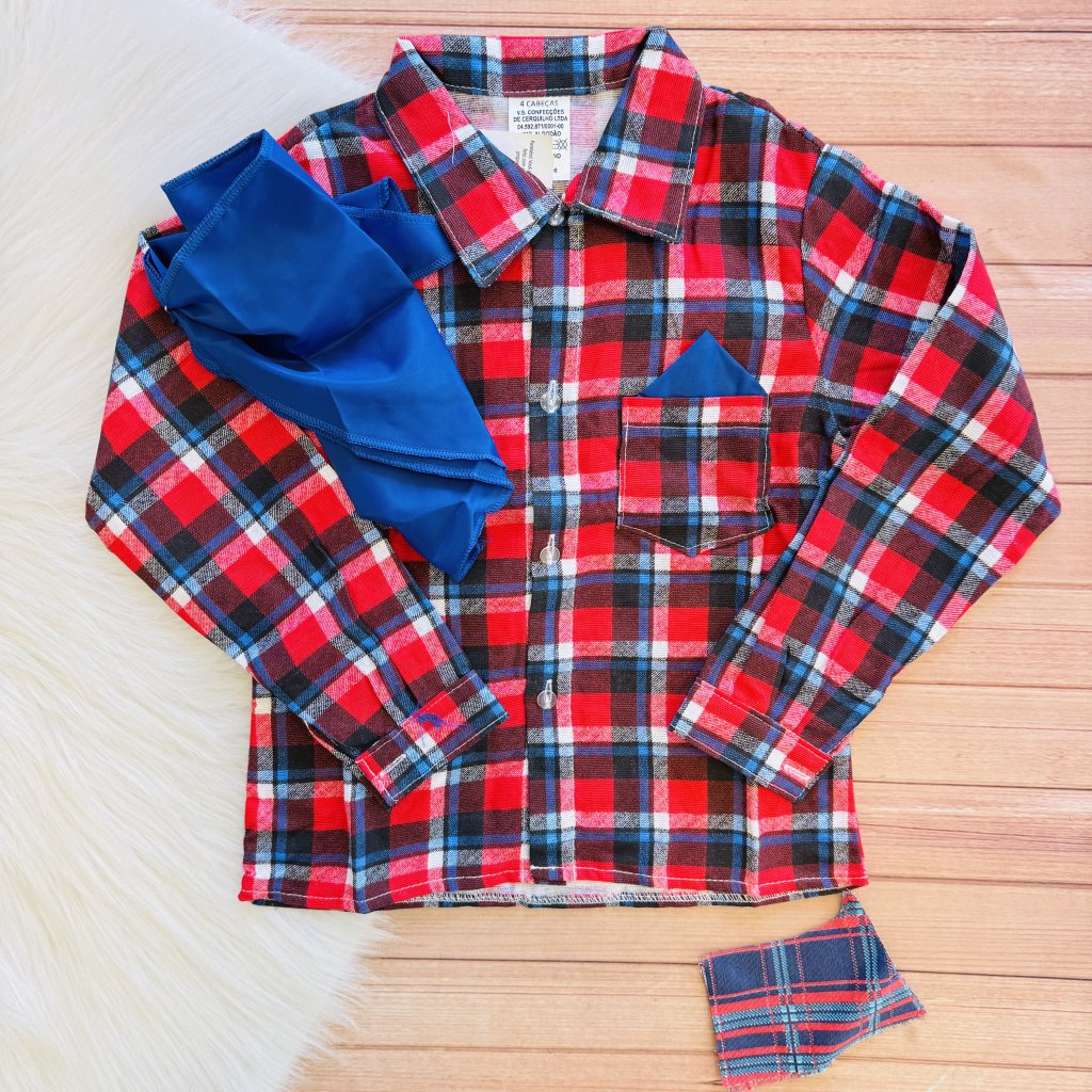 Camisa com Lenço  16