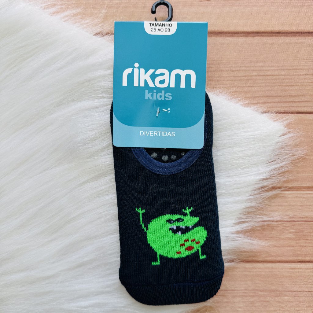 Sapatilha antiderrapante 25 ao 28