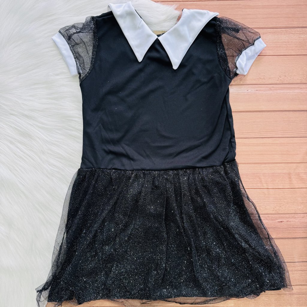 Fantasia Wandinha 4 a 8 anos