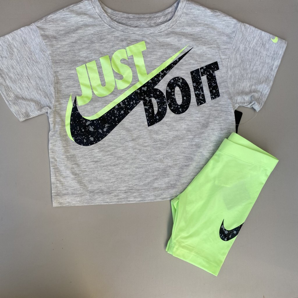 Conjunto Nike Dri-FIT