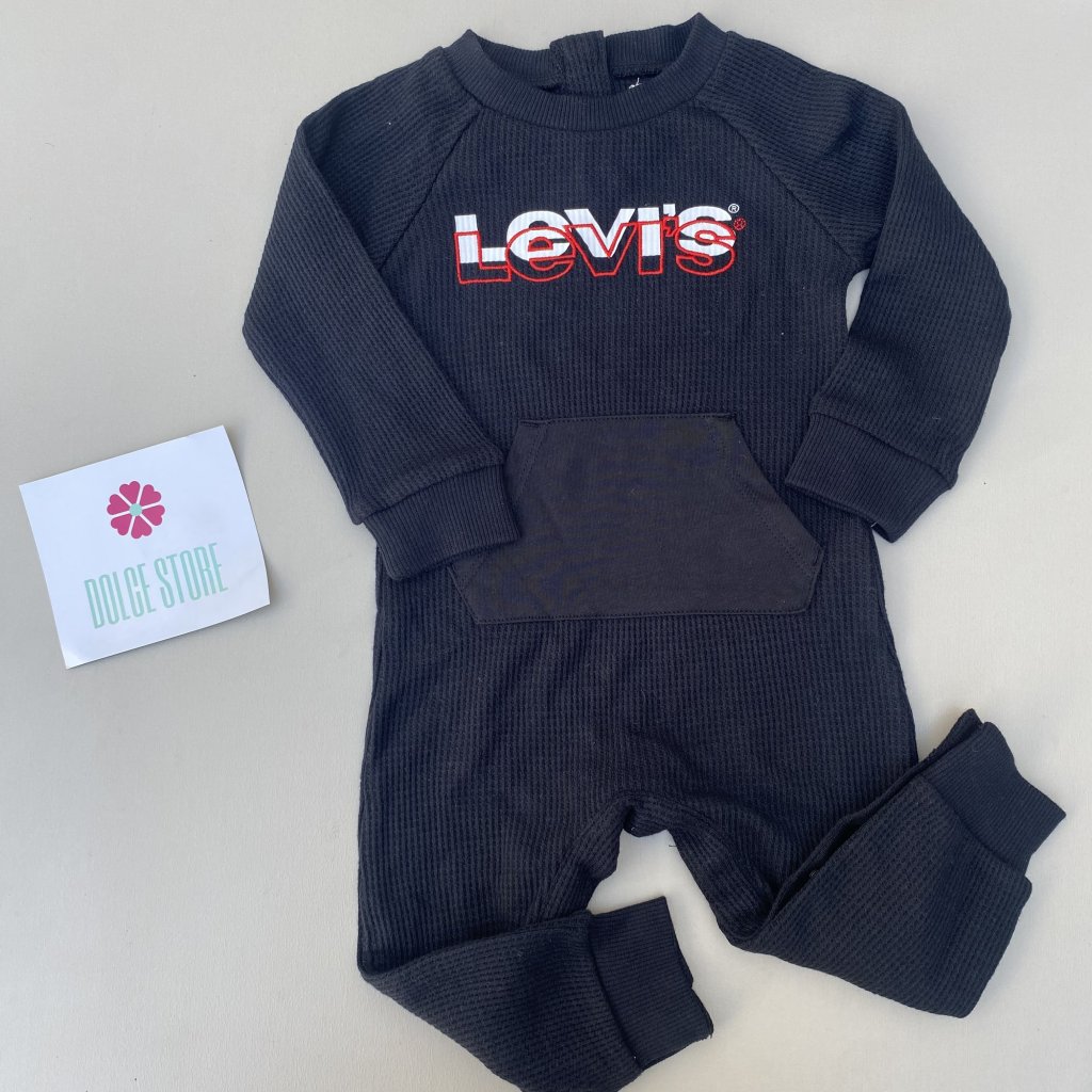 Macacão preto- Levis