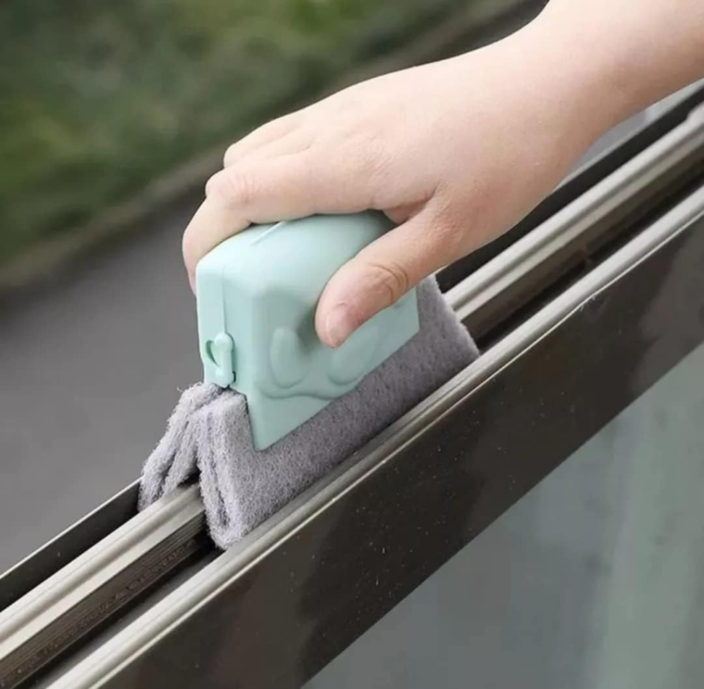 ESCOVA DE LIMPEZA 12X8CM REF: SXOK-5207