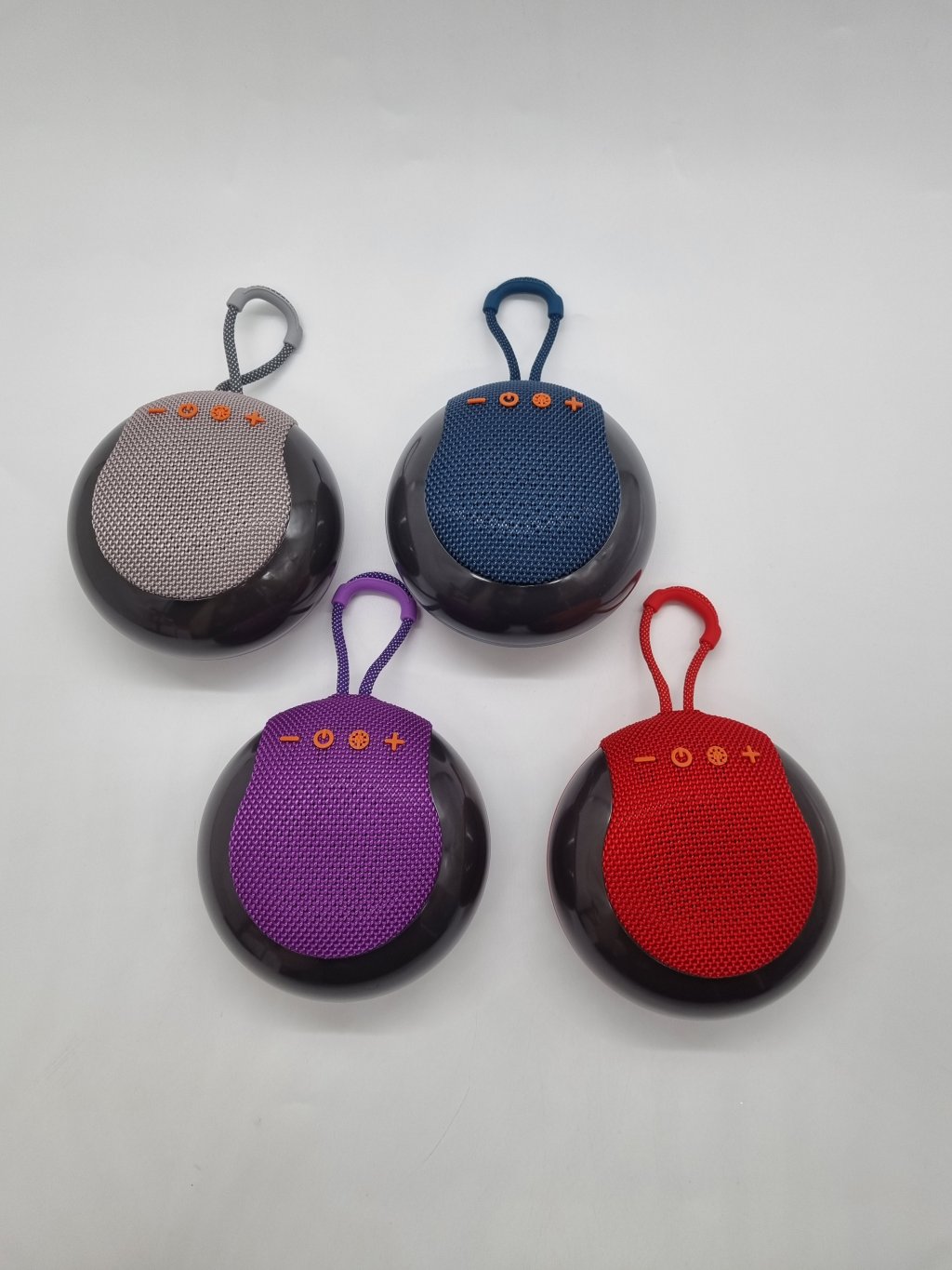 CAIXA DE SOM RGB REF: BS-26 