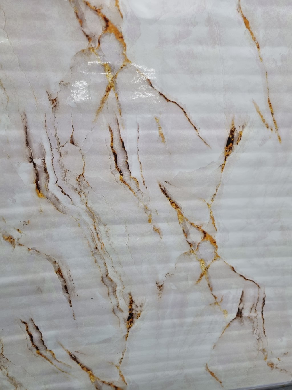 PAPEL DE PAREDE LAVAVEL REF: HD68156