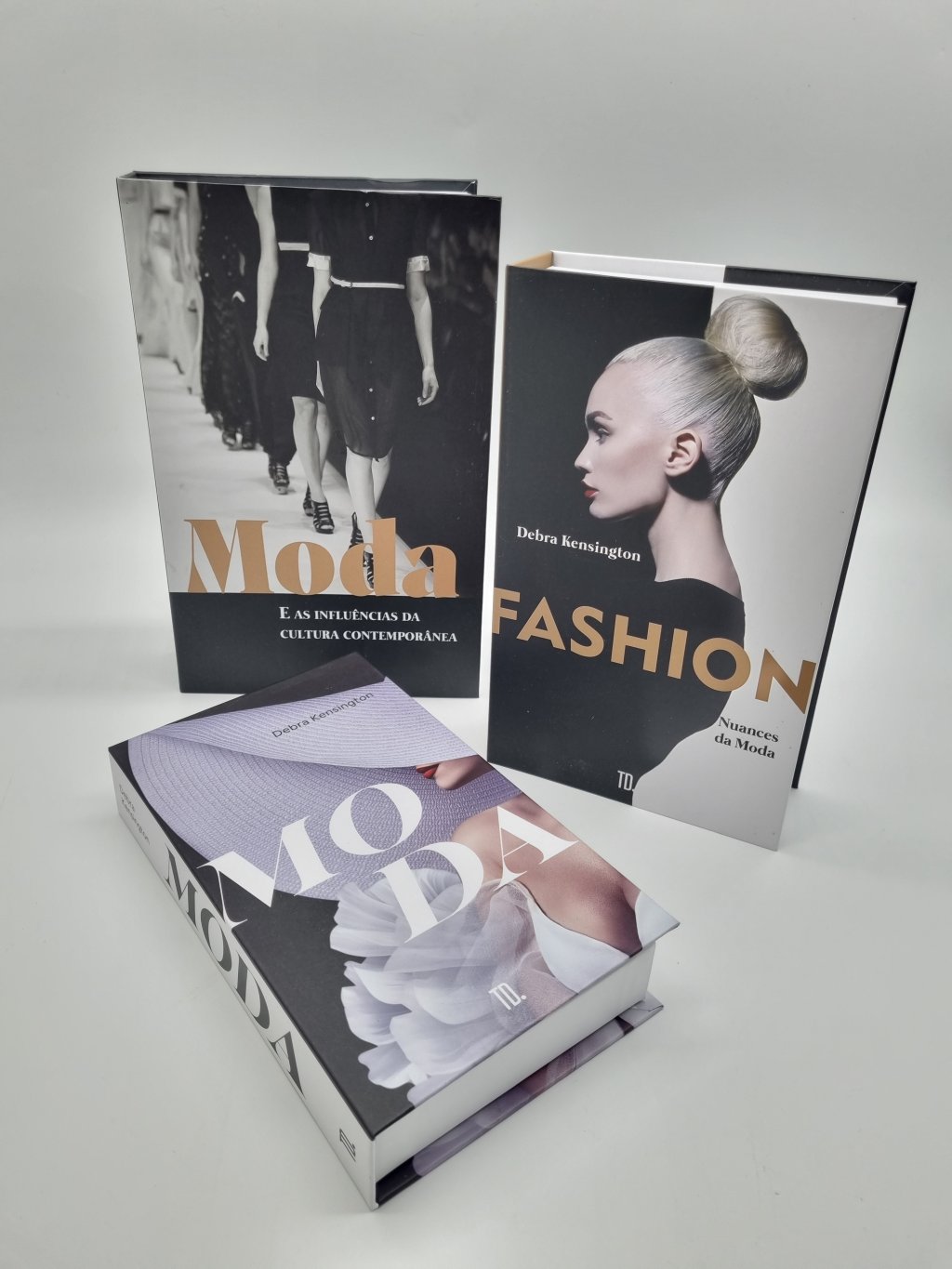 LIVRO CAIXA DECORATIVA 3 PCS REF: LV0019