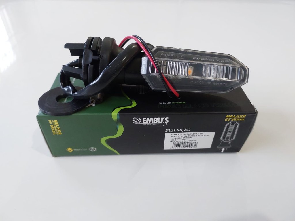 *PISCA COMPLETO. LED. CB 250 TWISTER 2019-2022 TE/DD EMBUS MOD.ORIGINAL (DIREITO)