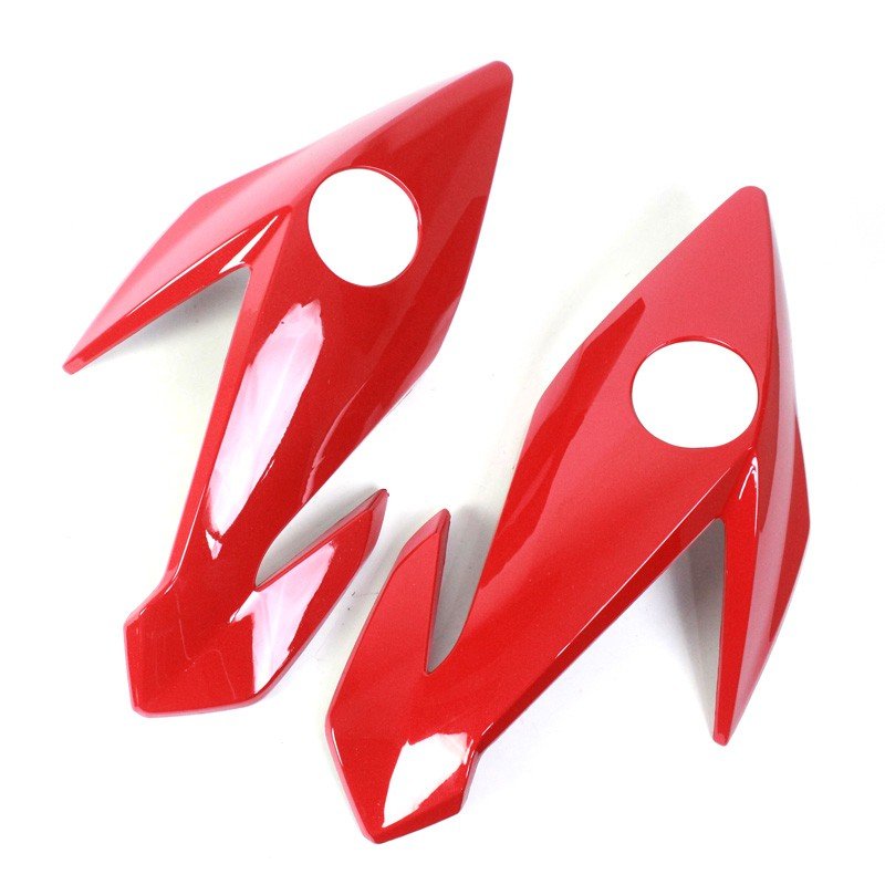 **CARENAGEM LAT. DO FAROL COMP. TITAN 160 2022 VERMELHO PEROLIZADO 714 0003