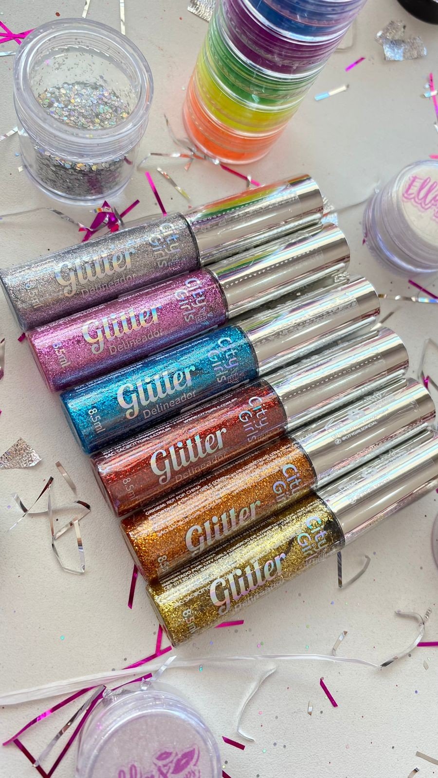 Delineador em Glitter City Girls