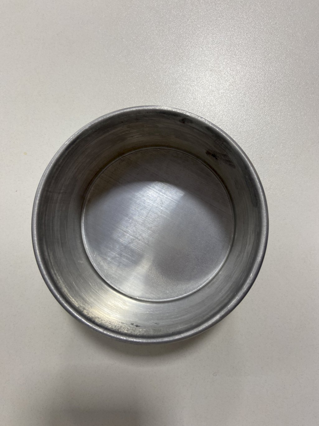 1802 - FORMA BOLO REDONDA FIXA 11X7 - DONA LELLA