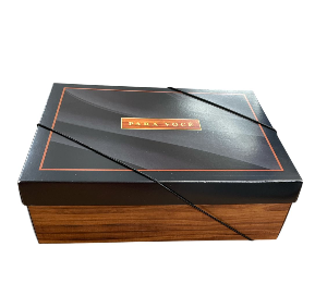 17930 - CAIXA RETANGULAR C/TP DANTE P 24X18X8 - PC/ CROMUS