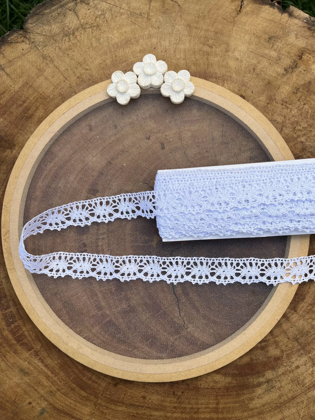 Renda 100% algodão branca (2,1cm-10 m) Cod- AP 2403