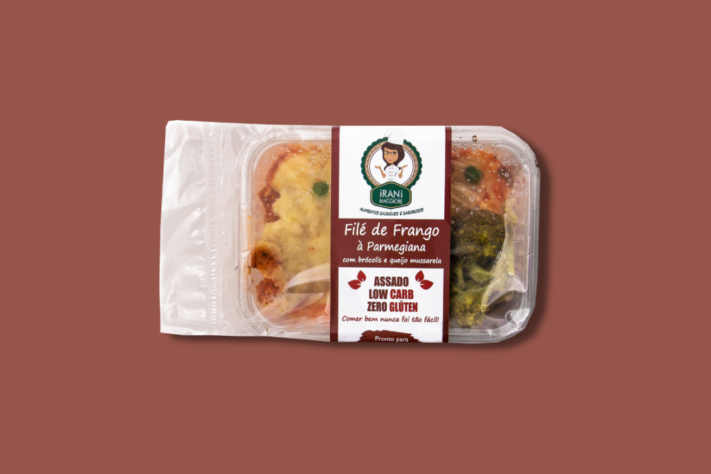 FILÉ DE FRANGO A PARMEGIANA - IRANI