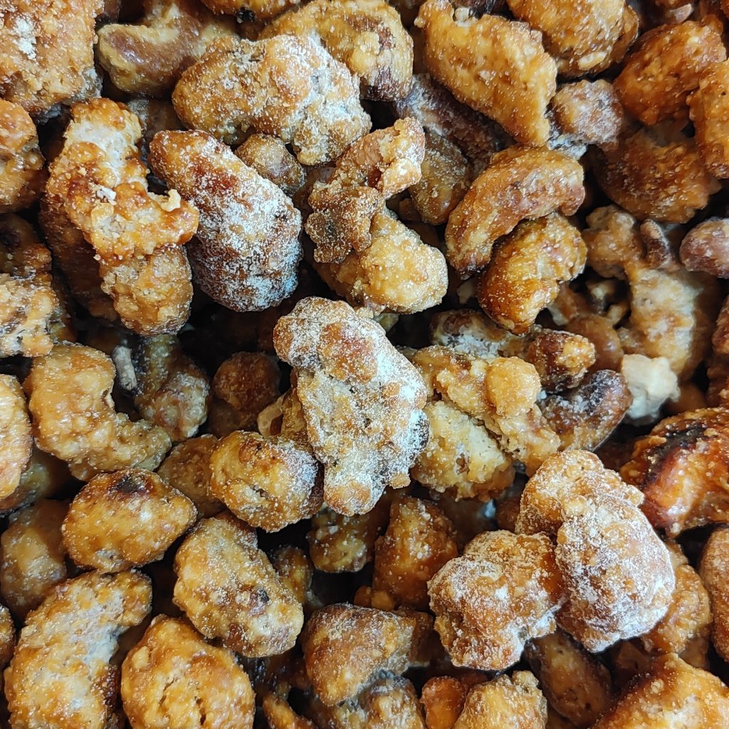 CASTANHA DE CAJU CARAMELIZADA COM LEITE NINHO