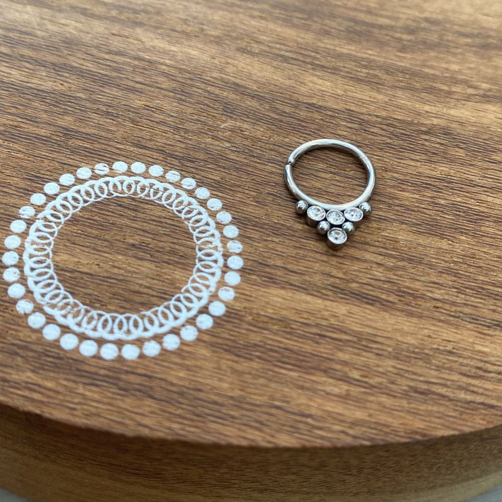 PJ0042PO Argola Aço 316L - Zircônia Cristal