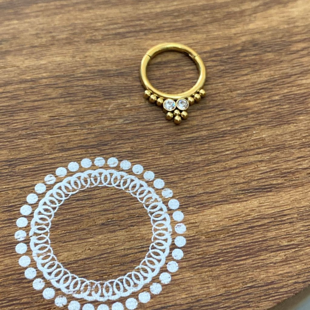 PM0019GO Segmento Aço PVD Gold - Zircônia Cristal