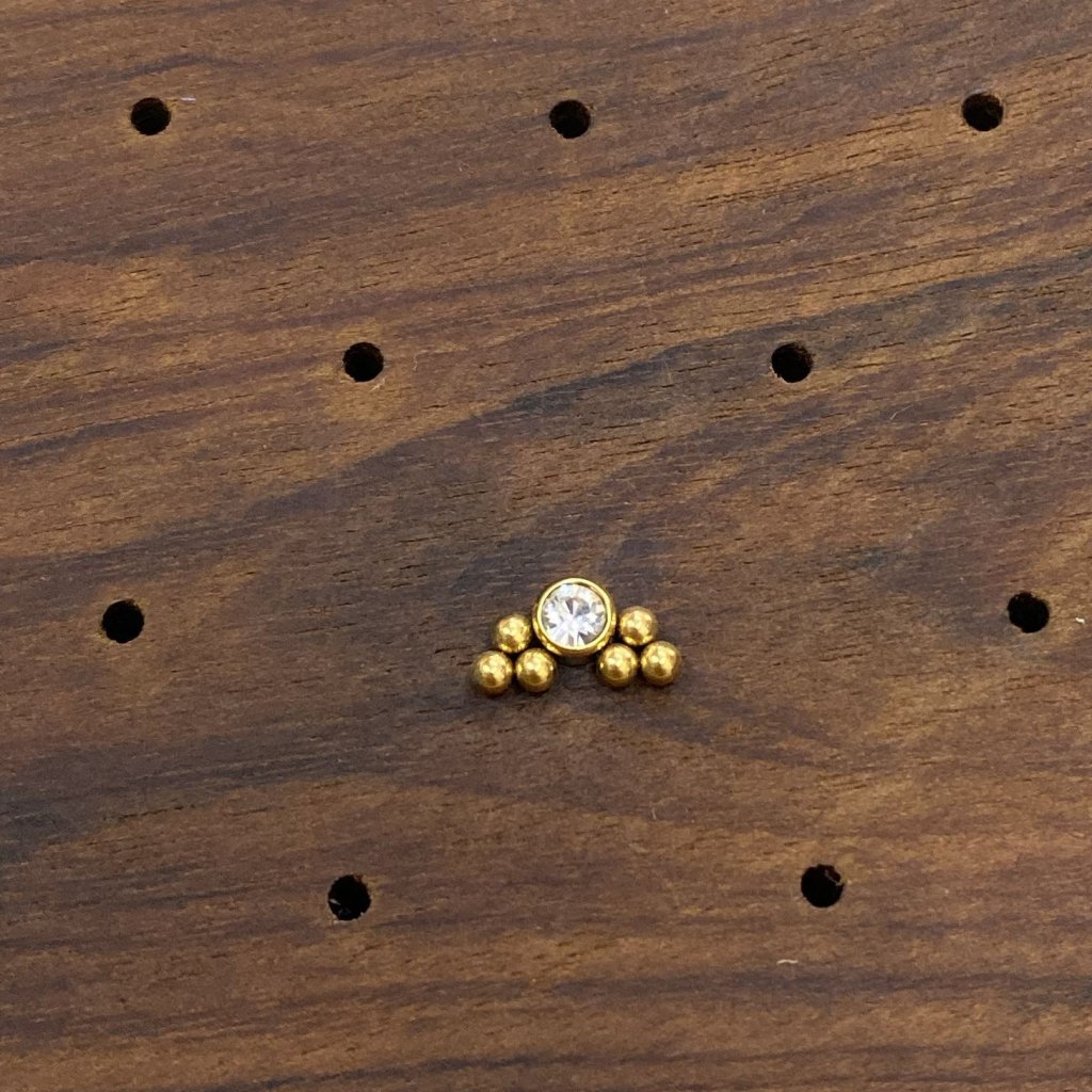 PN0019GO Microbell Aço PVD Gold - Zircônia Cristal