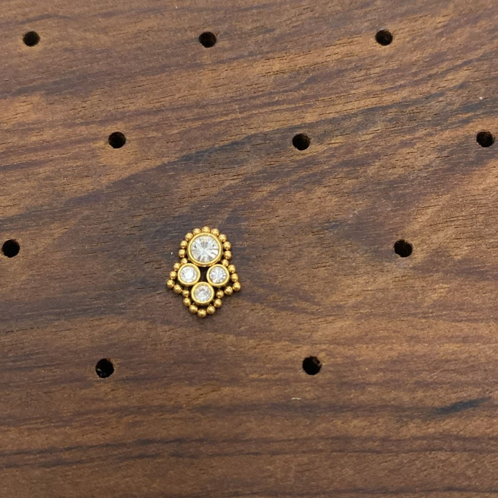 PN0034GO Labret aço PVD Gold - Zirconia