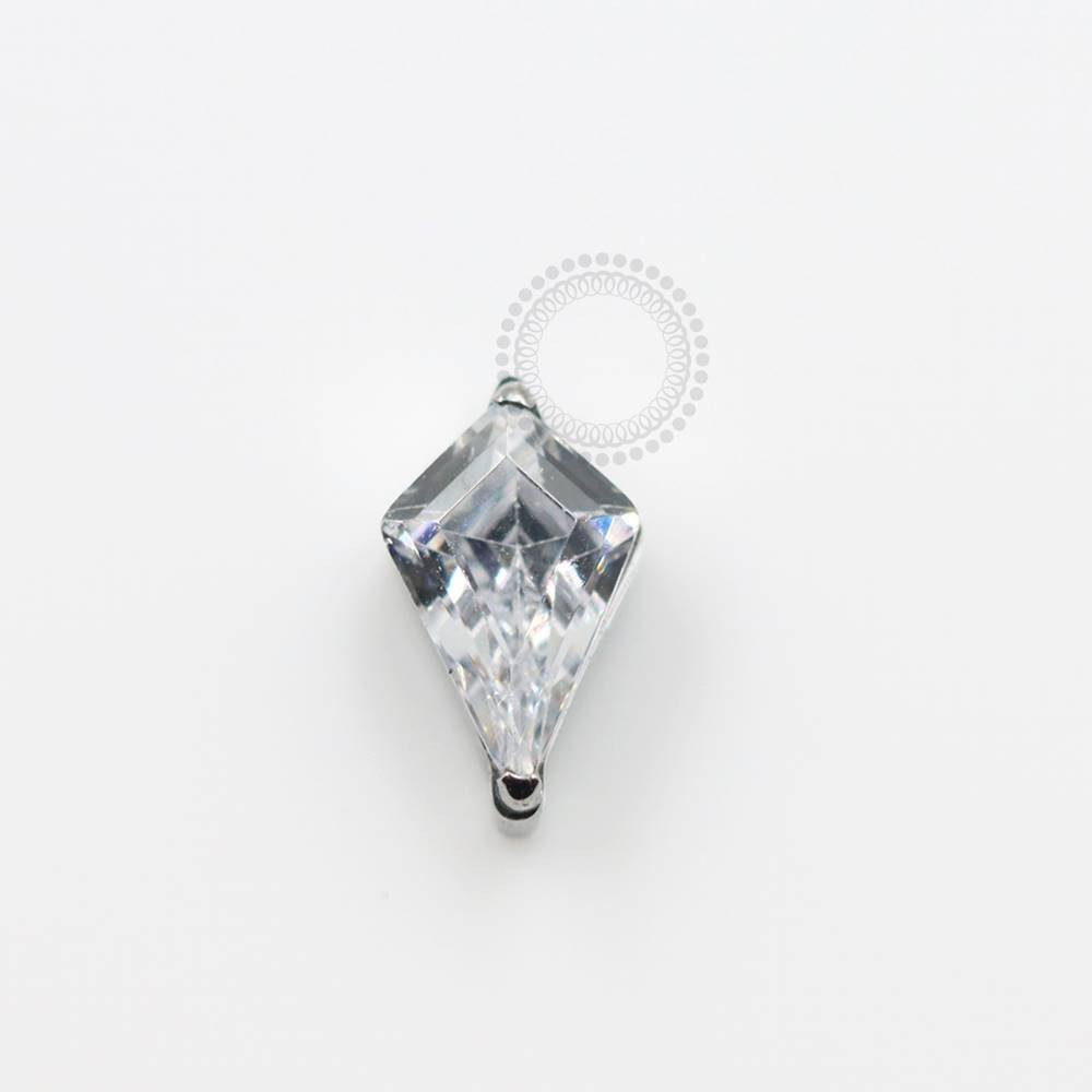 TN926 Topo Triangular Cristal Titânio 