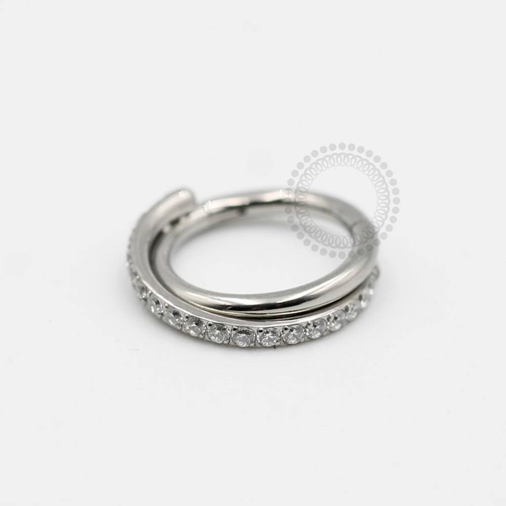 TN153 Segmento Cravejado Crossed Lines Titanio 