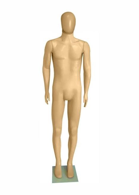 MANEQUIM MASCULINO ADULTO BEGE