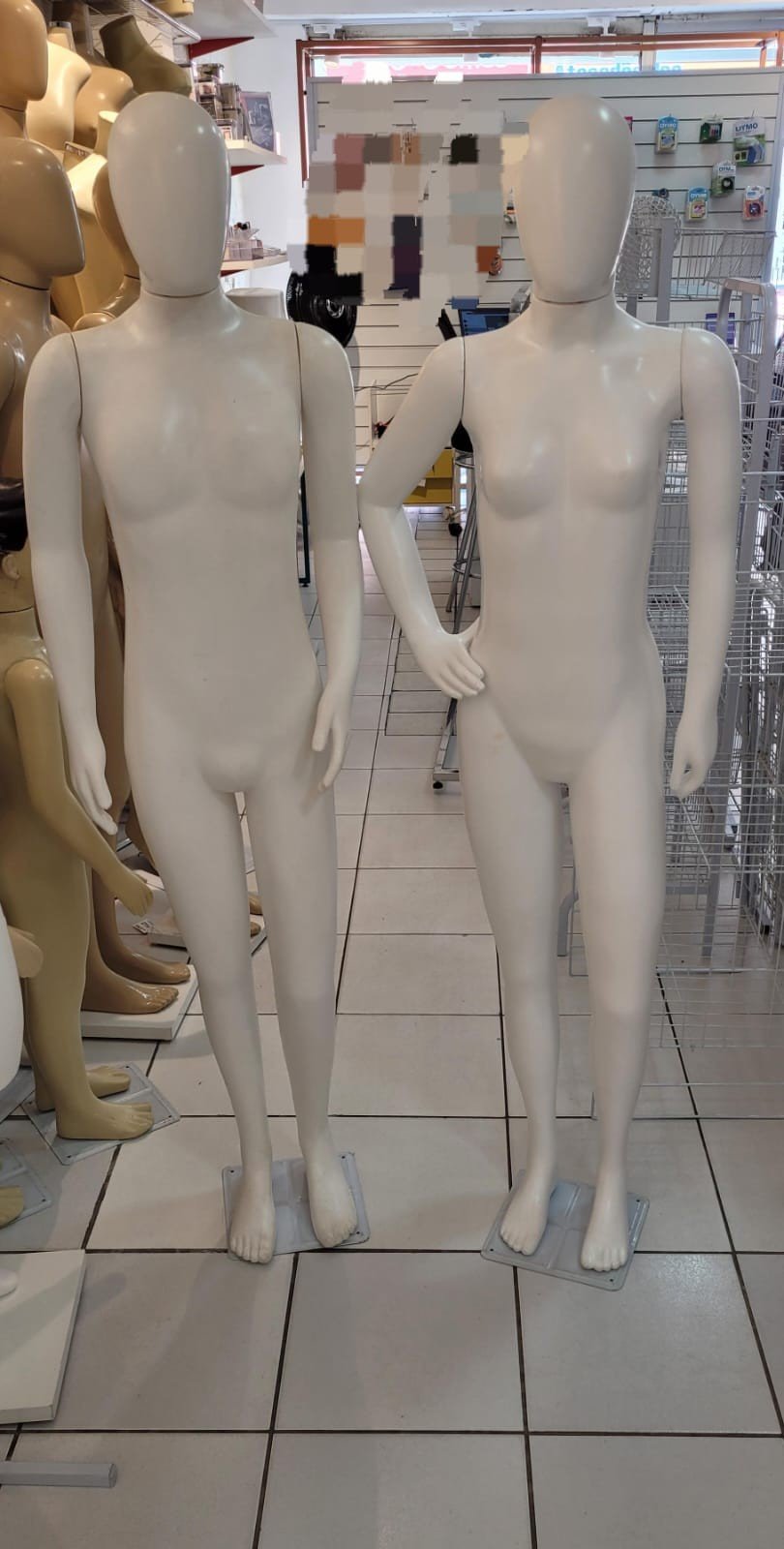 MANEQUIM JUVENIL BRANCO 