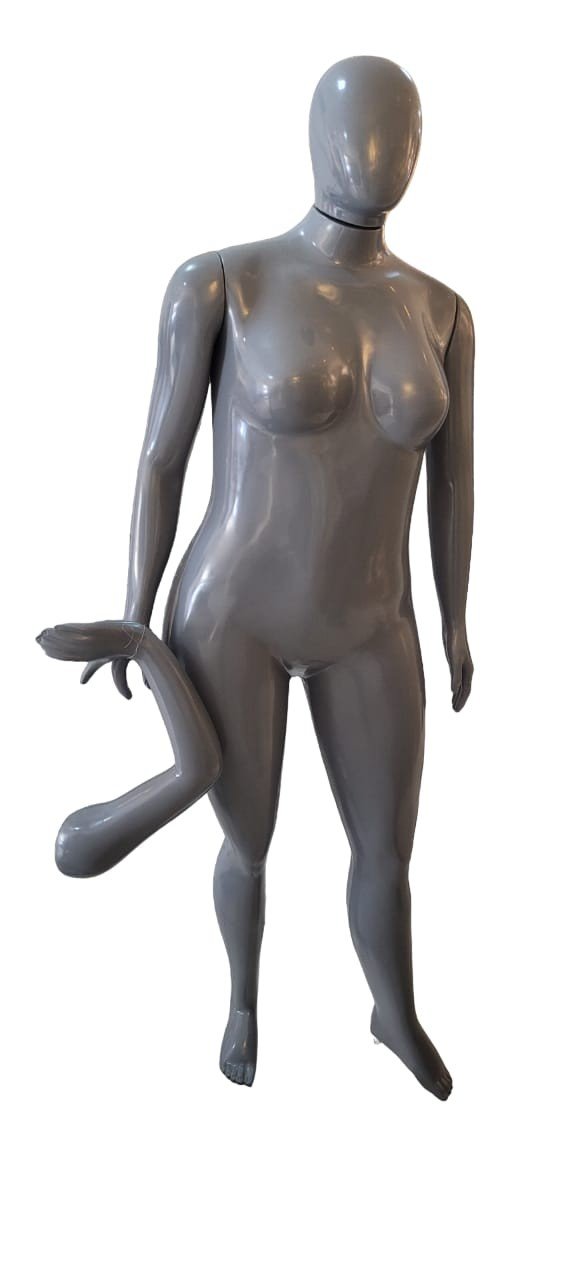 MANEQUIM MARÍLIA PLUS SIZE  PLÁSTICO CINZA 