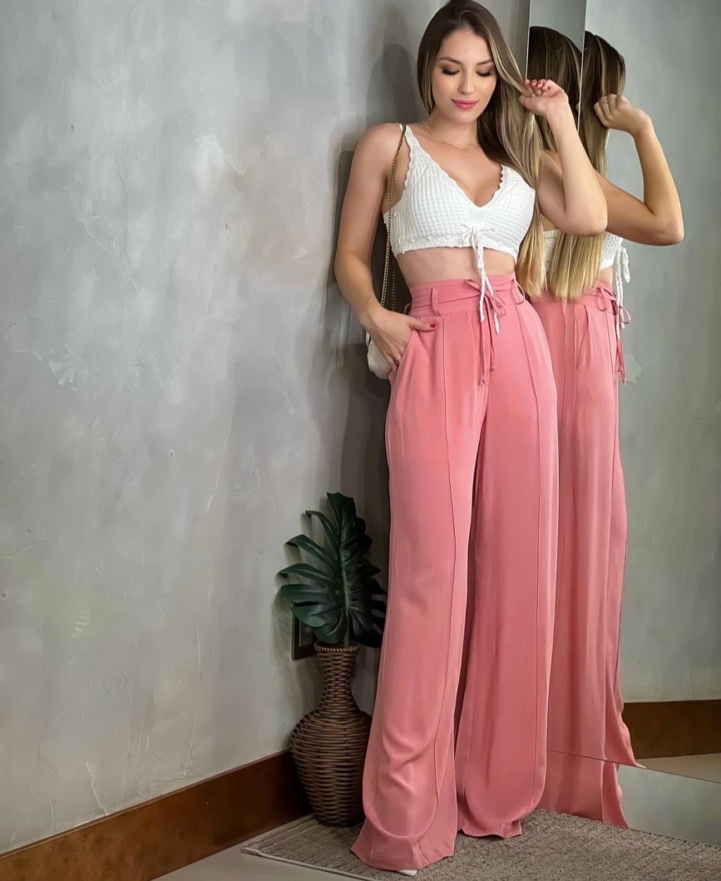 Cropped tricot de alcinha 