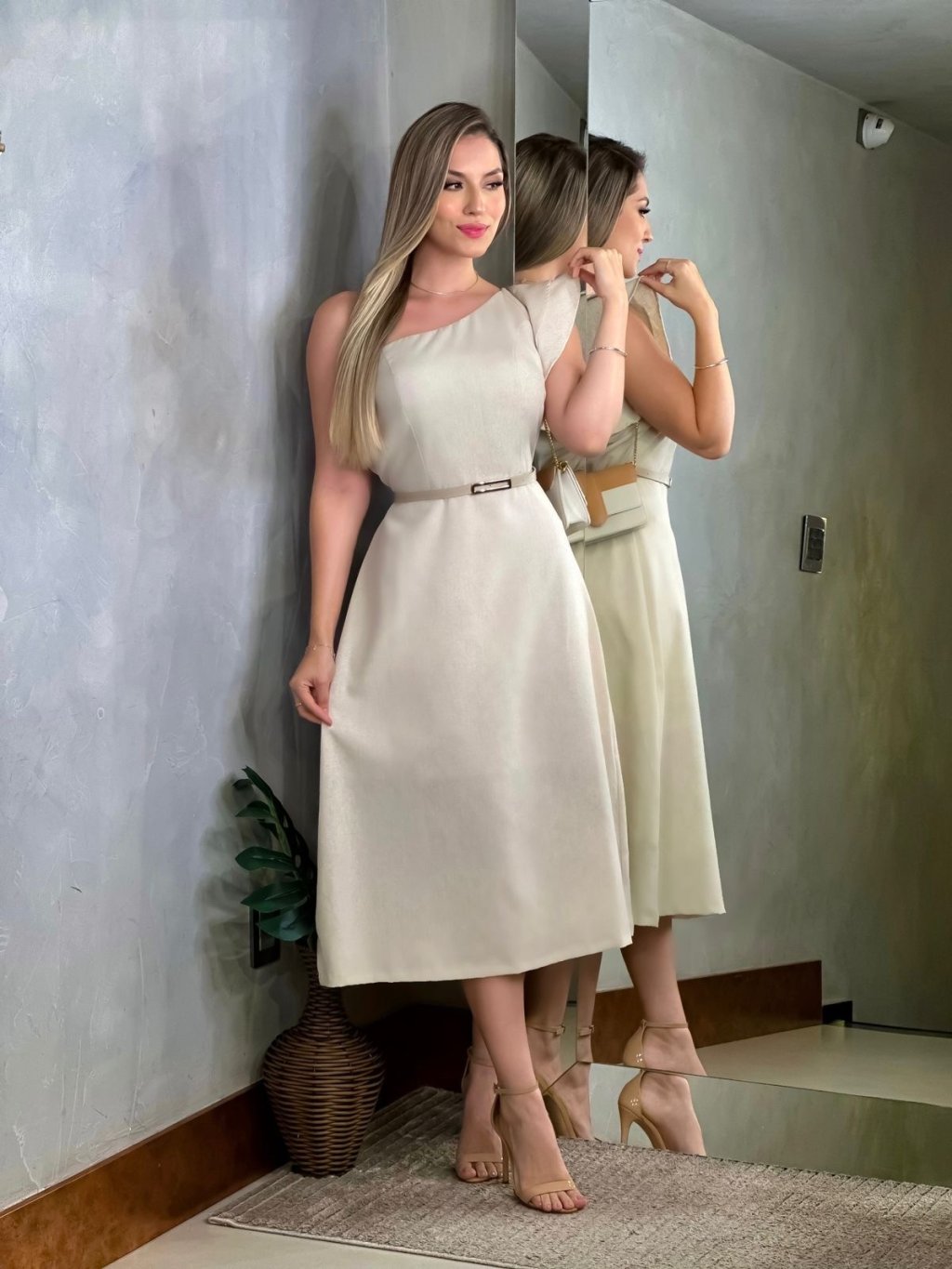 Vestido mídi mula manca de linho 