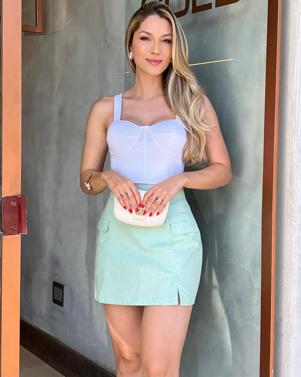 Cropped corselet alça larga 