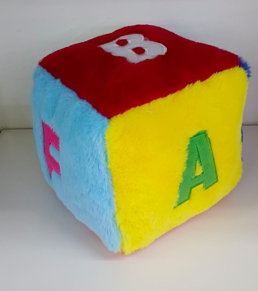 Dado pelúcia 22cm FC2776