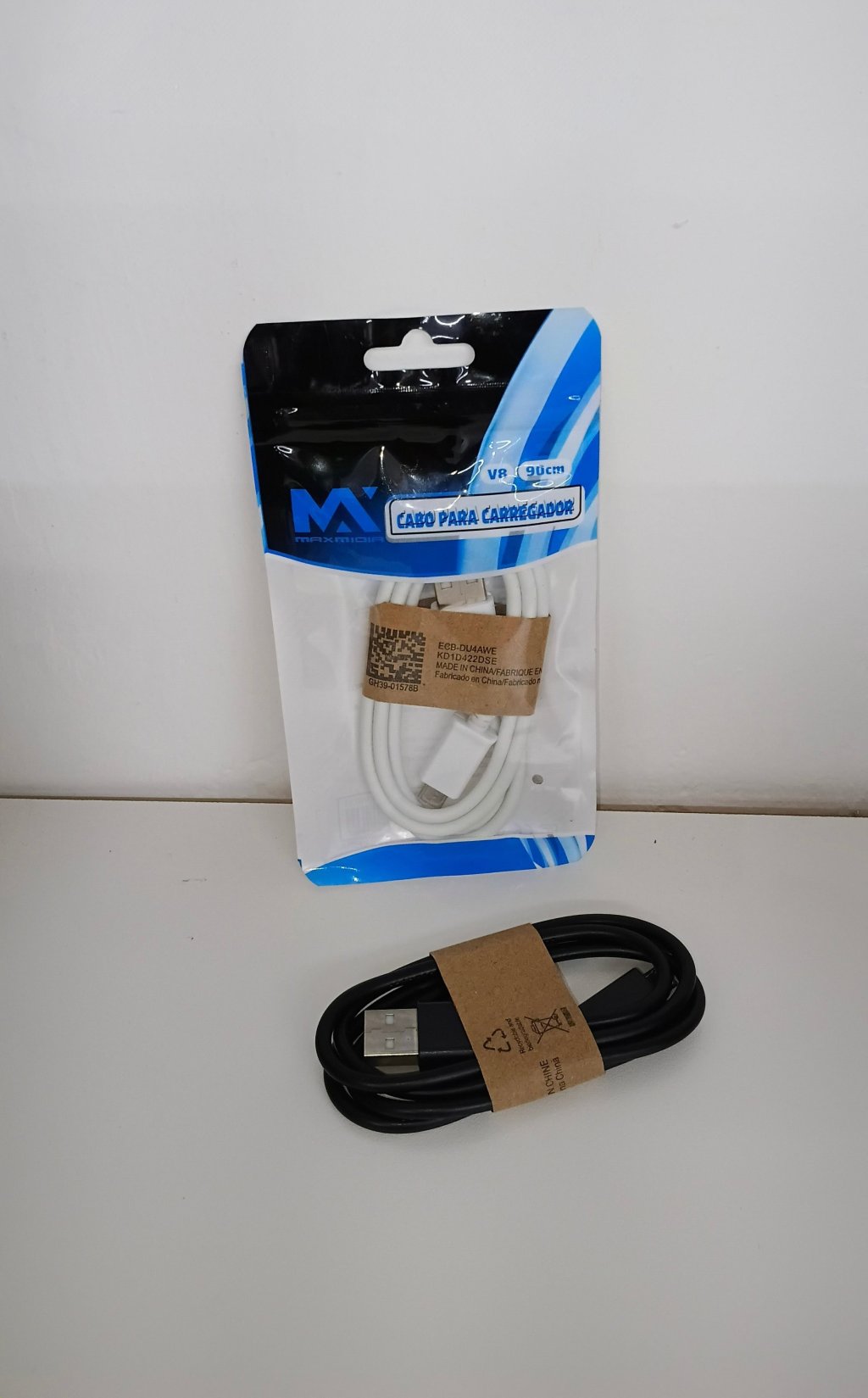 Cabo USB/V8 MAX-V8777 1.0A 90cm