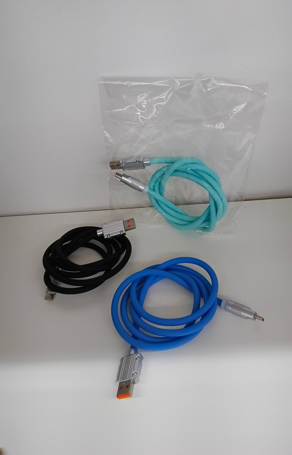 Cabo USB/Tipo C MAX-6036TC 1,20m 3.0A