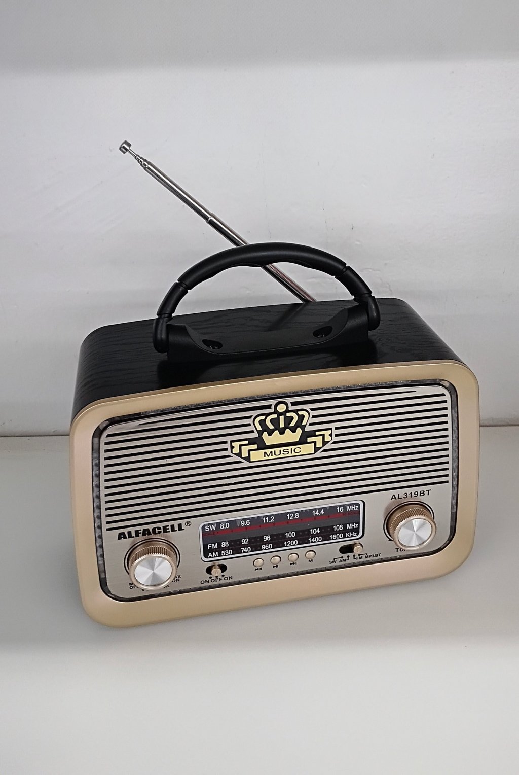 Rádio AM/FM Recarregável AL319BT