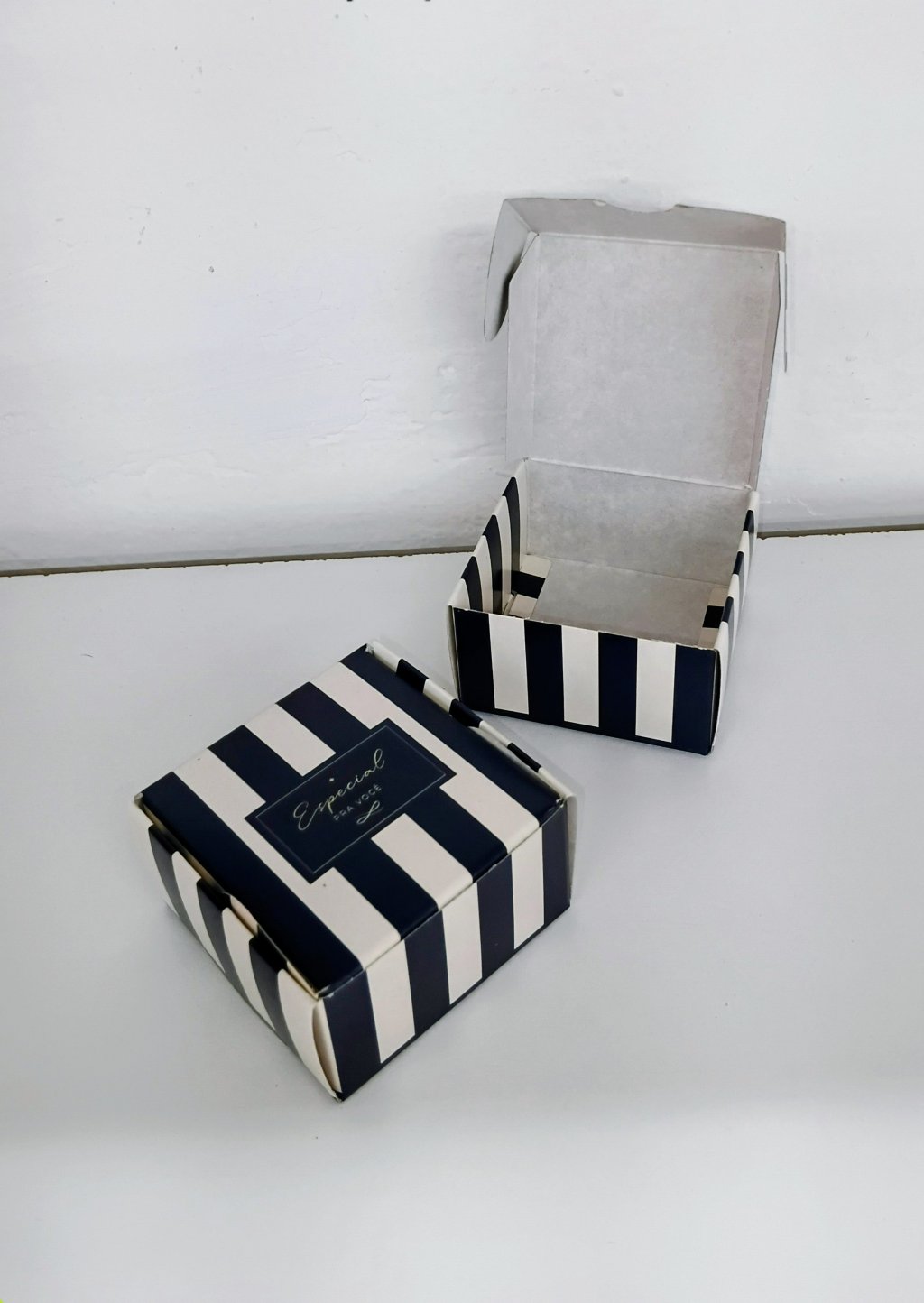 Mini Caixa Presente 13006996 6x6x3cm