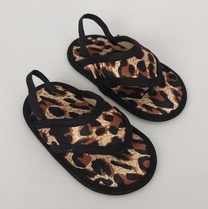 Chinelinho Dedinho Estampado Onça Preta