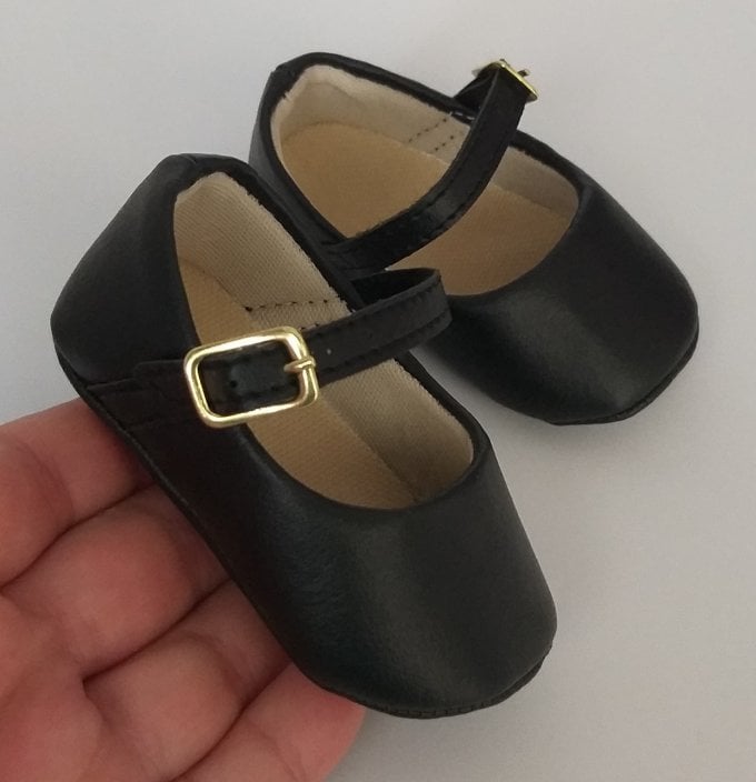Sapatinho Courino Preto (fivela)