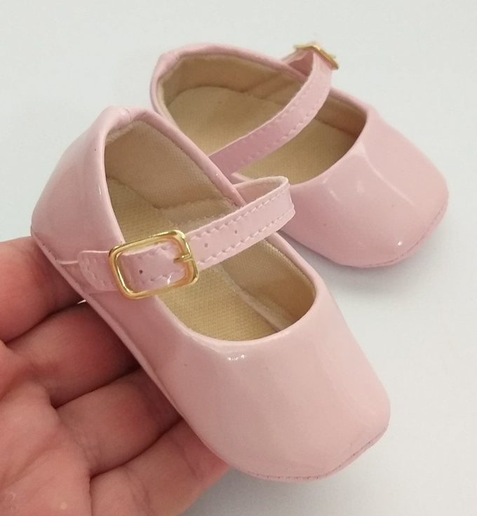 Sapatinho Verniz Rosa (fivela)