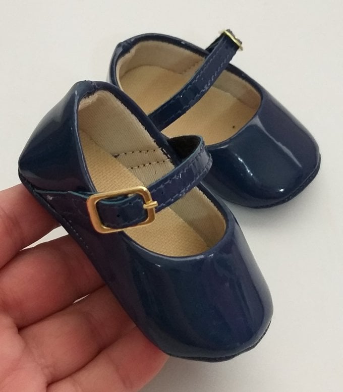 Sapatinho Verniz Azul Marinho (fivela)